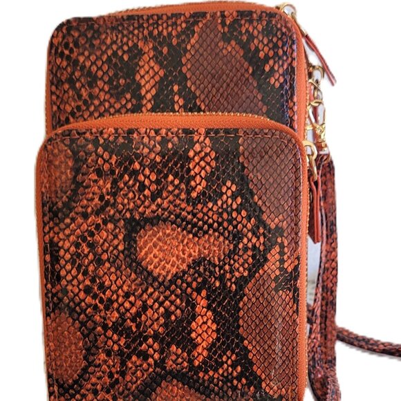 Exotic Textured Vegan Leather Crossbody Bag Urban Expressions - Picture 1 of 8
